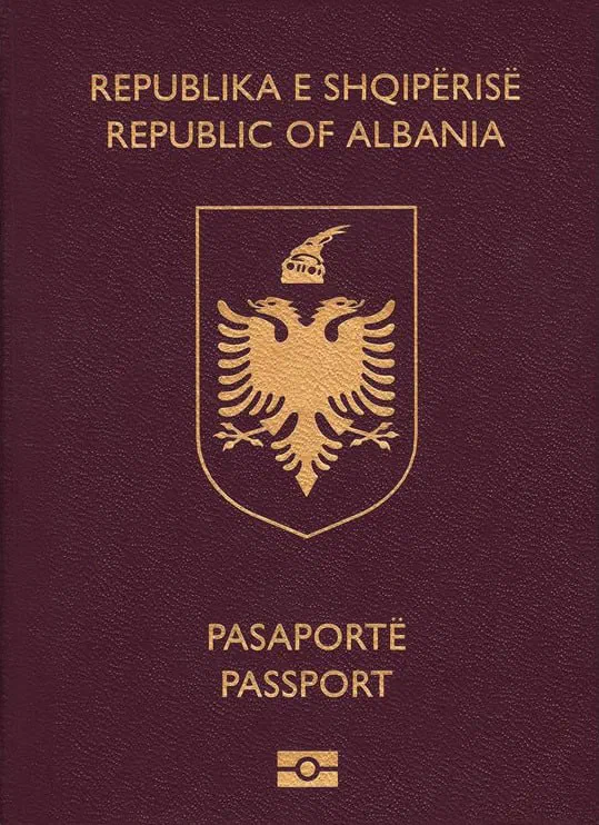 Вика и паспорта